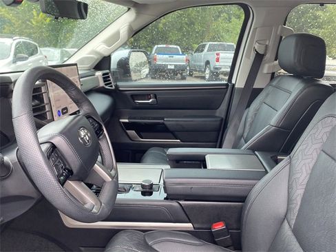 Used 2024 Toyota Sequoia Limited image 19