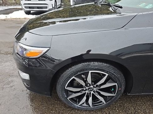 Used 2022 Chevrolet Malibu RS image 9