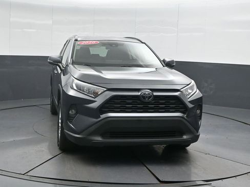Used 2020 Toyota RAV4 XLE image 5