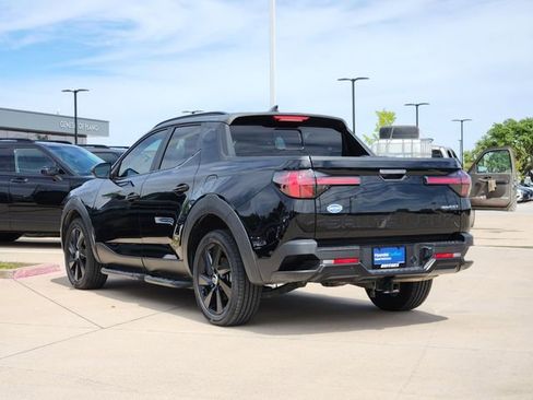 Certified 2023 Hyundai Santa Cruz Night AWD/4WD image 4