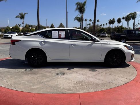 Certified 2025 Nissan Altima 2.5 S image 9