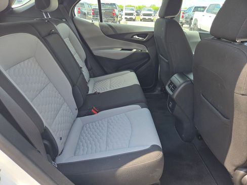Certified 2021 Chevrolet Equinox LS FWD image 22