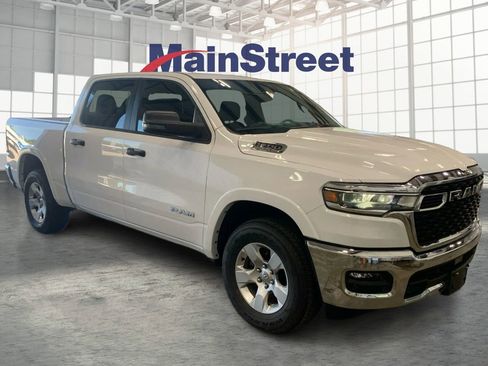 Used 2025 RAM 1500 Big Horn image 7