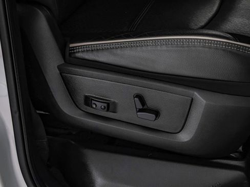 Used 2023 RAM 4500 Laramie image 37