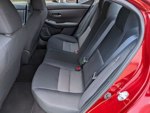 Certified 2023 Nissan Sentra SV FWD image 27