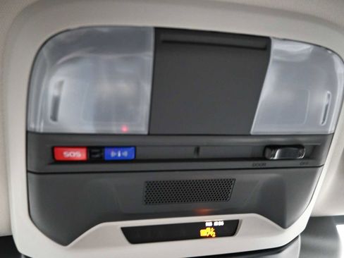 New 2026 Subaru Crosstrek 2.5i Limited w/ Popular Package #3A image 13