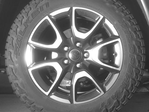 Used 2025 Jeep Compass Trailhawk AWD/4WD image 15