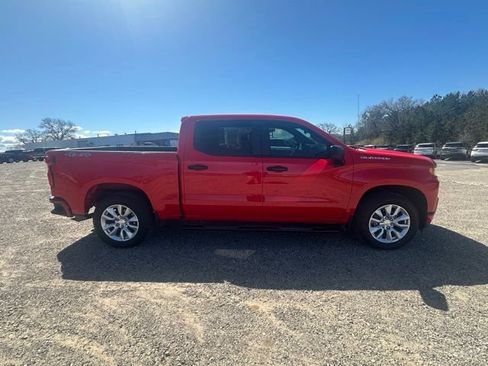 Used 2022 Chevrolet Silverado 1500 Custom AWD/4WD image 6