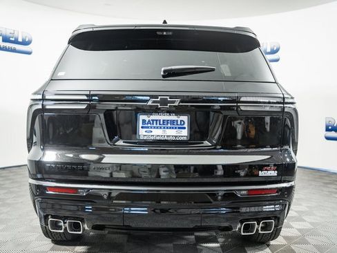 New 2026 Chevrolet Traverse RS w/ LPO, Floor Liner Package image 5