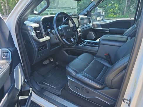 Certified 2026 Ford F450 Platinum w/ FX4 Off-Road Package AWD/4WD image 11