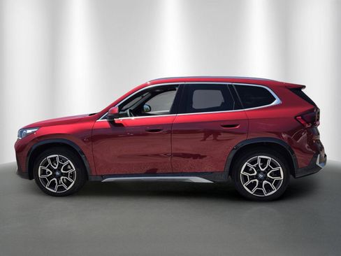 Certified 2026 BMW X1 xDrive28i w/ Technology Package AWD/4WD image 4