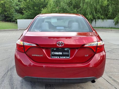Used 2016 Toyota Corolla LE FWD image 4