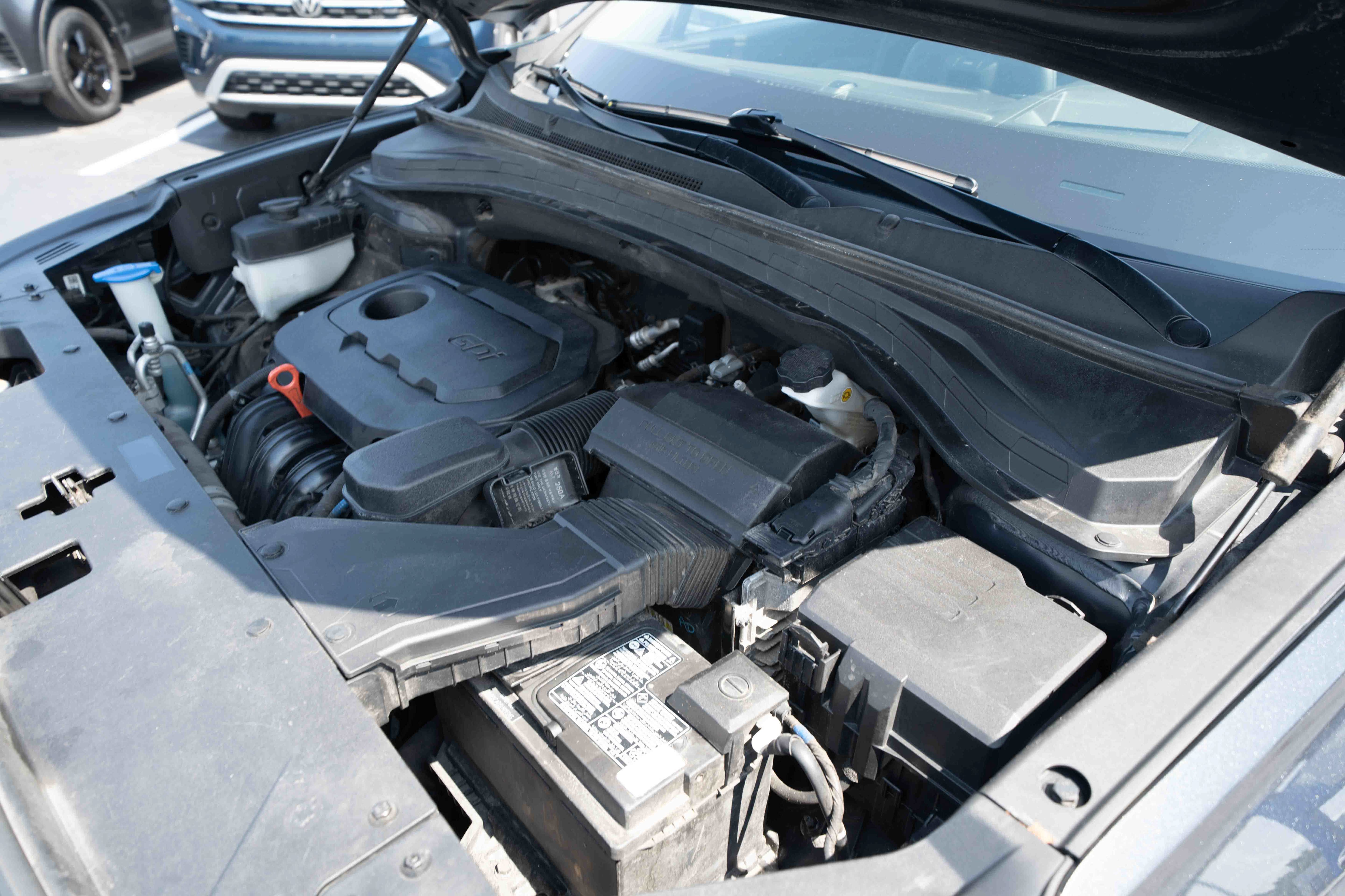 Used 2020 Hyundai Santa Fe Limited AWD/4WD image 34