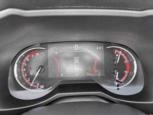 Used 2024 Toyota RAV4 XLE AWD/4WD image 12