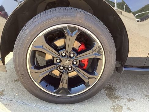 Used 2023 Ford Expedition Limited AWD/4WD image 6