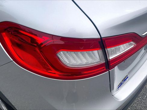 Used 2016 Lincoln MKX Reserve w/ Technology Package AWD/4WD image 28