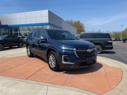 Used 2023 Chevrolet Traverse LT