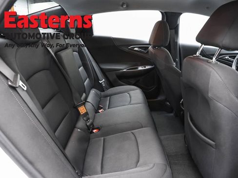 Used 2024 Chevrolet Malibu LT FWD image 23
