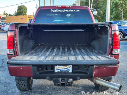 Used 2013 GMC Sierra 2500 Denali w/ Suspension Package, Off-Road image 29