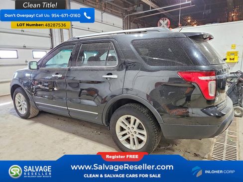Used 2014 Ford Explorer XLT image 3