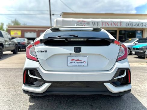 Used 2021 Honda Civic EX image 5