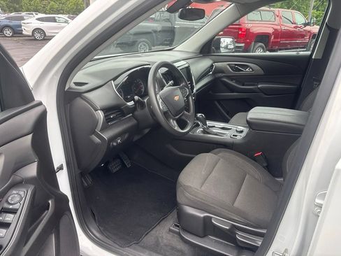 Used 2019 Chevrolet Traverse LS FWD image 16