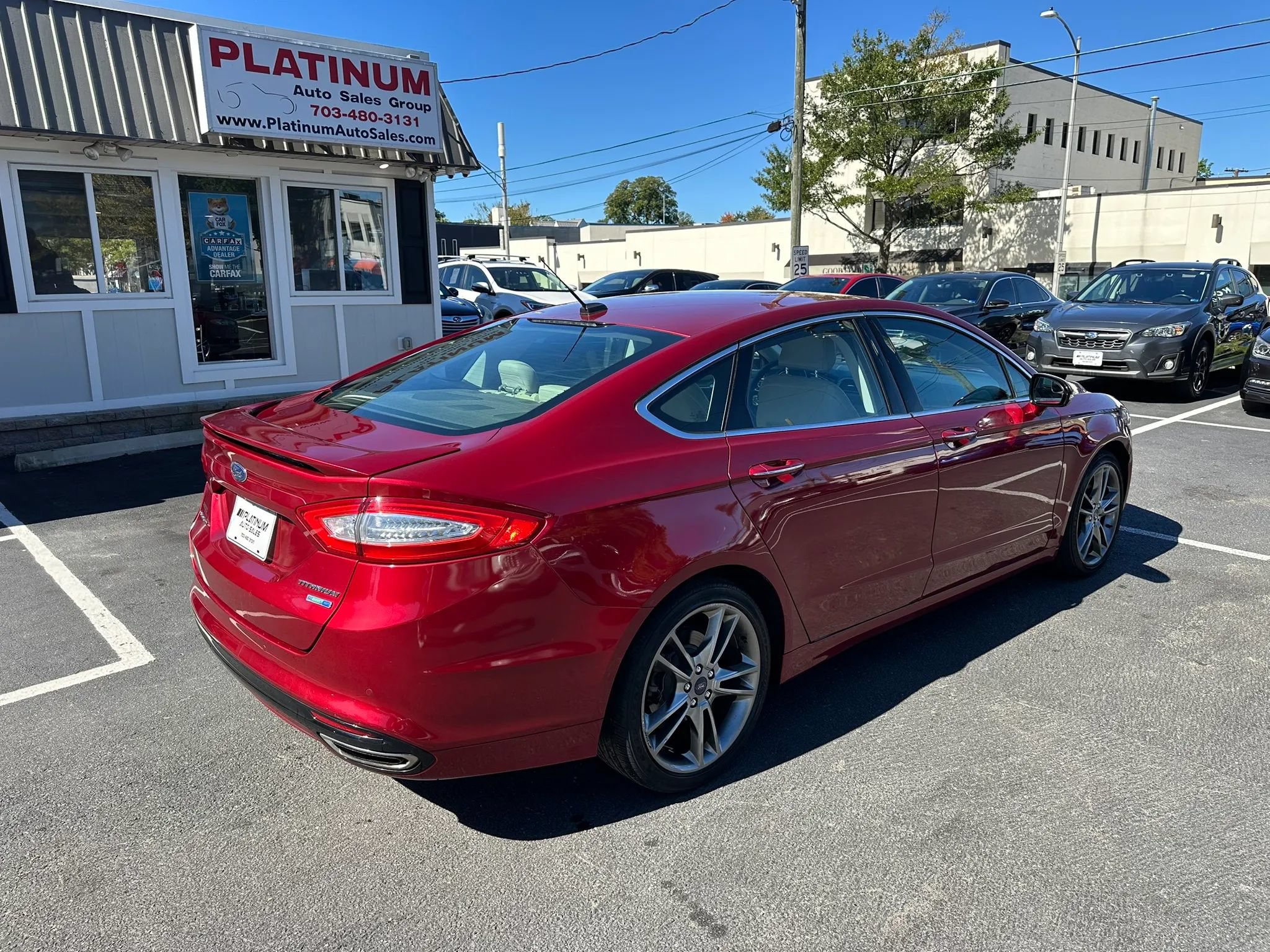 Used 2016 Ford Fusion Titanium AWD/4WD image 5