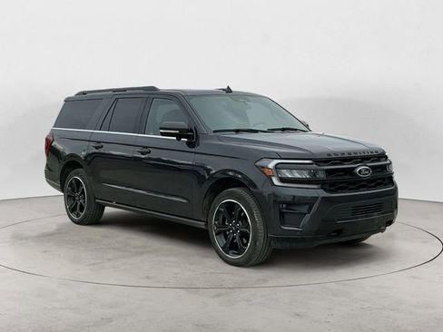 Used 2024 Ford Expedition Max Limited AWD/4WD image 7
