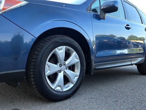 Used 2014 Subaru Forester 2.5i Limited AWD/4WD image 6