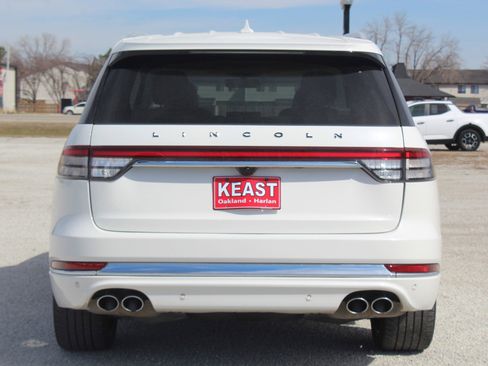 Used 2024 Lincoln Aviator Black Label w/ Dynamic Handling Package image 6