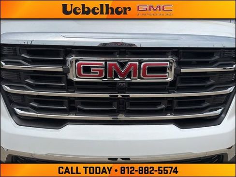 New 2026 GMC Acadia Elevation w/ Elevation Premium Package FWD image 15