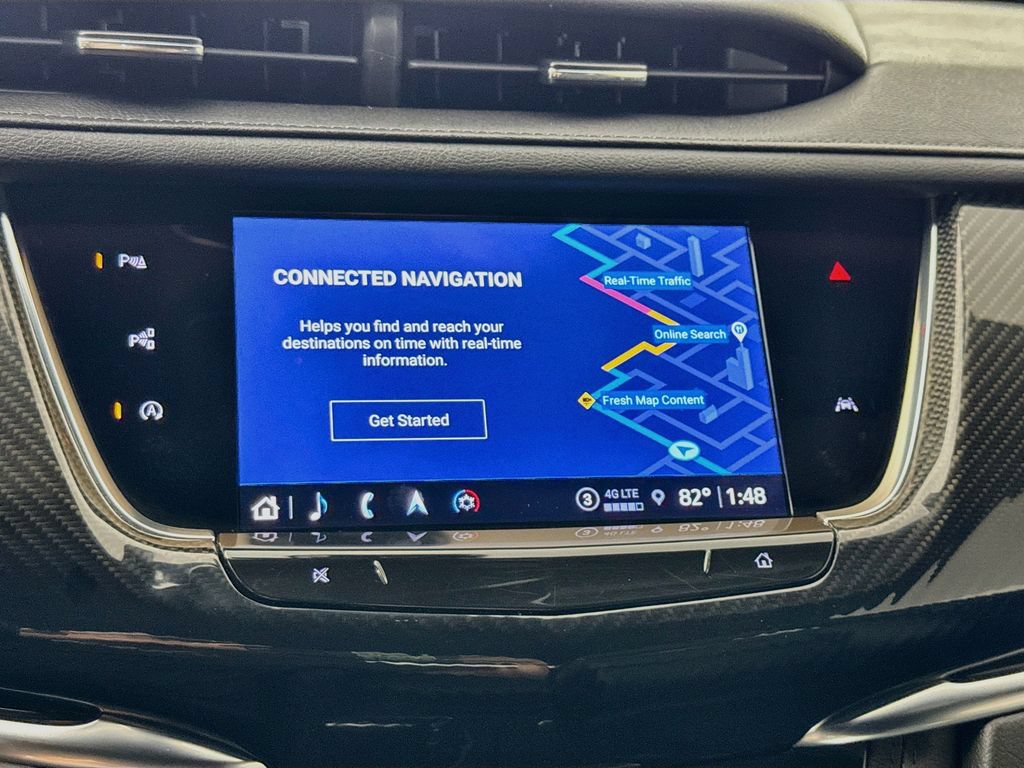 Used 2023 Cadillac XT6 Sport w/ Technology Package AWD/4WD image 14