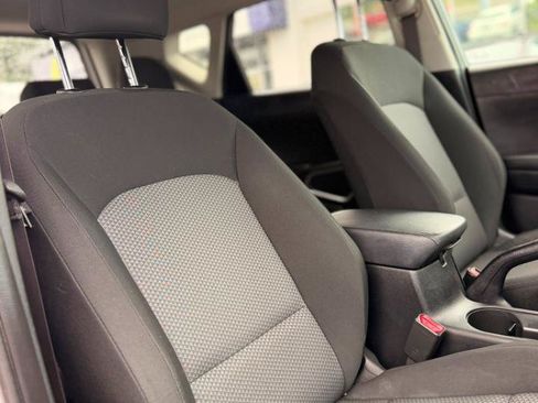 Used 2022 Kia Soul LX w/ Technology Package FWD image 14