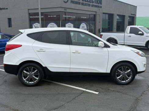 Used 2015 Hyundai Tucson GLS image 19
