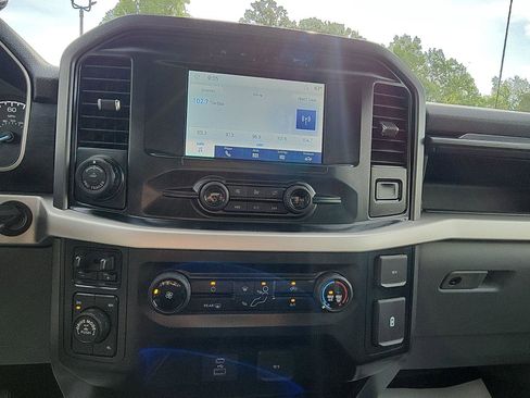 Used 2021 Ford F150 XLT w/ Trailer Tow Package AWD/4WD image 17