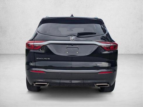 Used 2020 Buick Enclave Essence w/ Sound and Sites Package FWD image 4