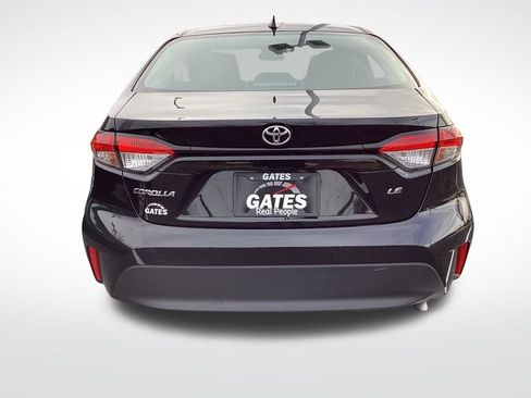 Used 2025 Toyota Corolla LE image 7