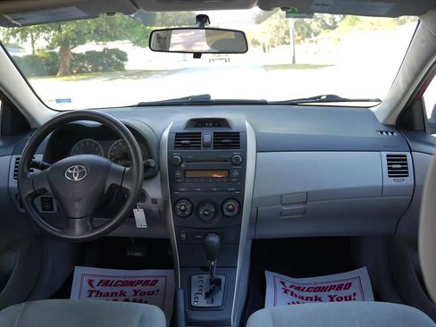 Used 2013 Toyota Corolla L FWD image 12