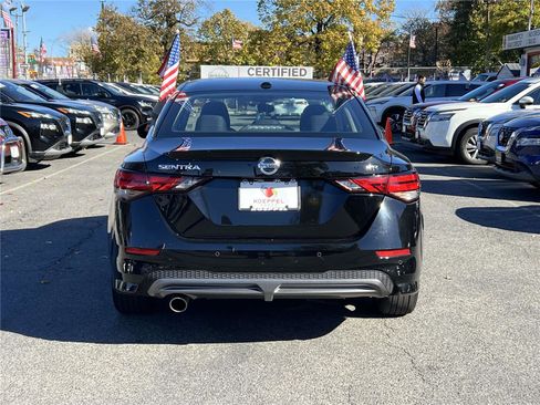 Certified 2023 Nissan Sentra SR w/ Trunk Package image 8