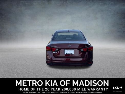 Used 2023 Nissan Altima 2.5 SV FWD image 5