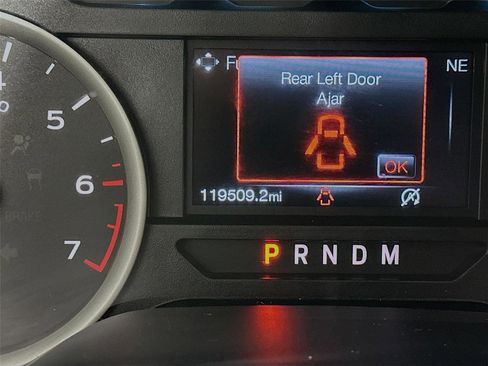 Used 2018 Ford F150 XLT w/ Equipment Group 302A Luxury image 19