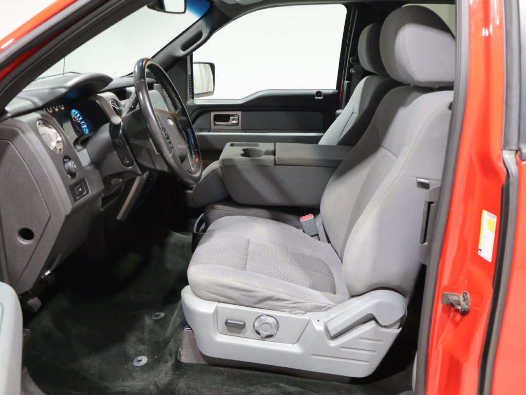 Used 2011 Ford F150 XLT w/ XLT Chrome Pkg AWD/4WD image 11