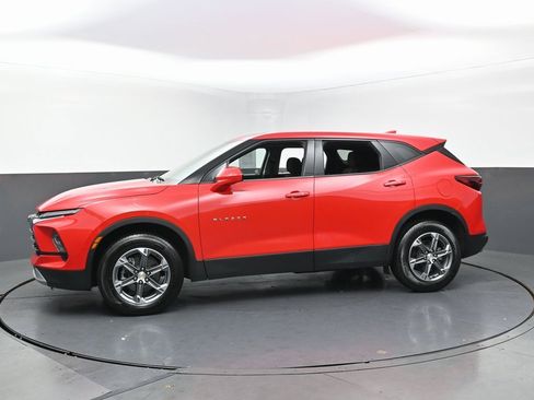Used 2023 Chevrolet Blazer LT image 10