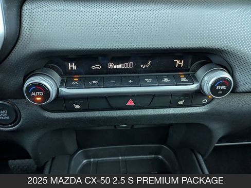 Used 2025 MAZDA CX-50 AWD 2.5 S w/ Premium Package image 27