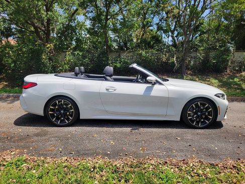 Used 2026 BMW 430i Convertible image 8