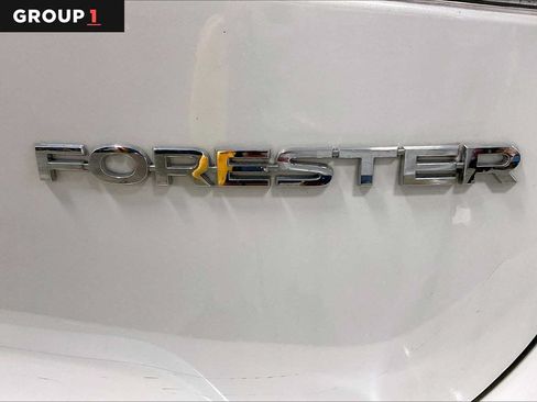 Used 2023 Subaru Forester Premium AWD/4WD image 10