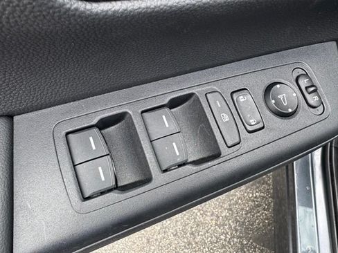 Used 2025 Honda CR-V Sport-L image 14