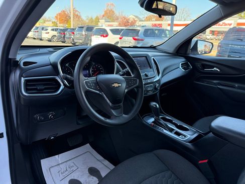 Used 2020 Chevrolet Equinox LT image 39