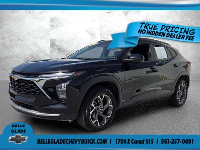 Certified 2025 Chevrolet Trax LT w/ Driver Confidence Package