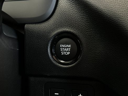 New 2026 Toyota Tundra SR5 w/ SR5 Convenience Package RWD image 19